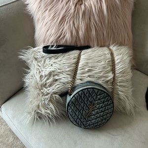 COPY - Saint Laurent Denim/YSL M Bag Mono. Grain De Poudre Royal. FOG